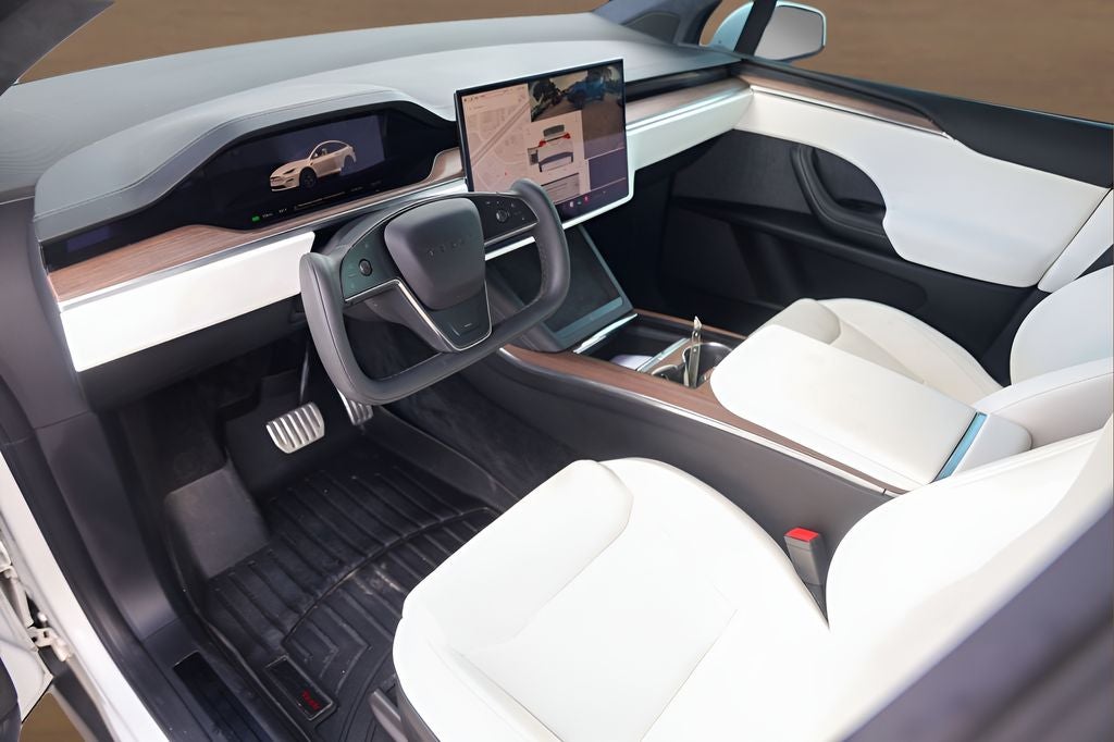 2022 Tesla Model X Base