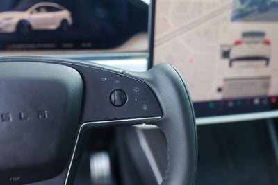2022 Tesla Model X Base