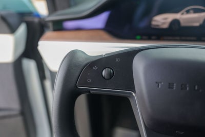 2022 Tesla Model X Base