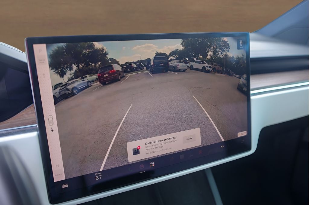 2022 Tesla Model X Base
