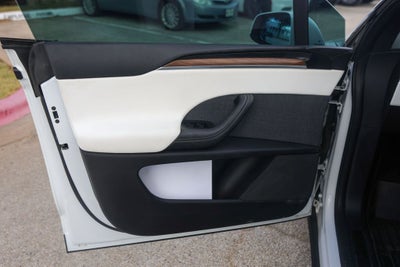 2022 Tesla Model X Base