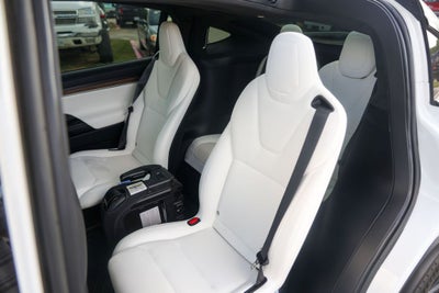 2022 Tesla Model X Base