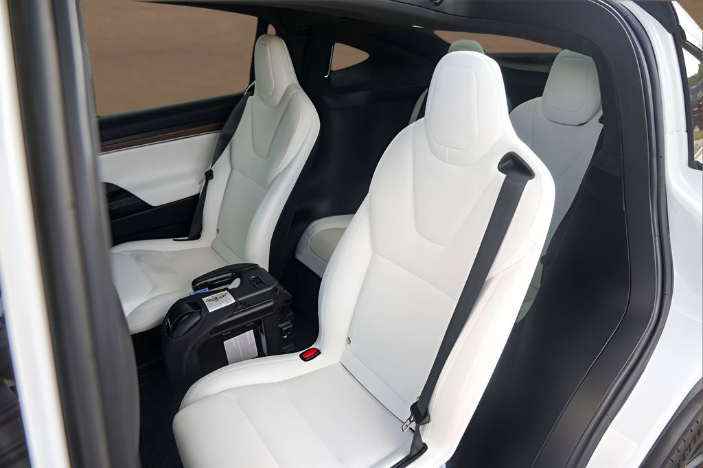 2022 Tesla Model X Base