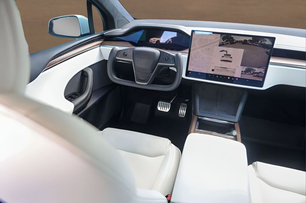 2022 Tesla Model X Base