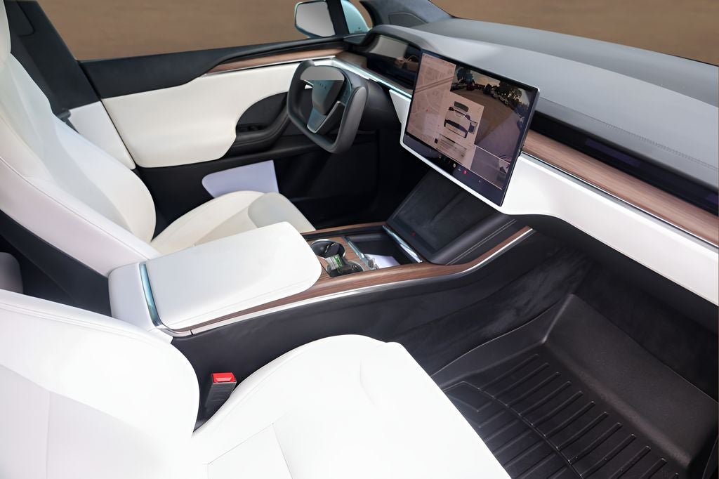 2022 Tesla Model X Base