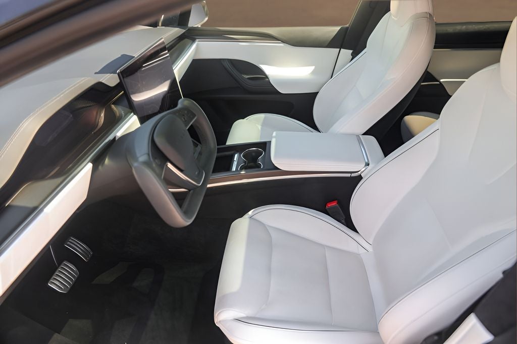 2022 Tesla Model X Plaid