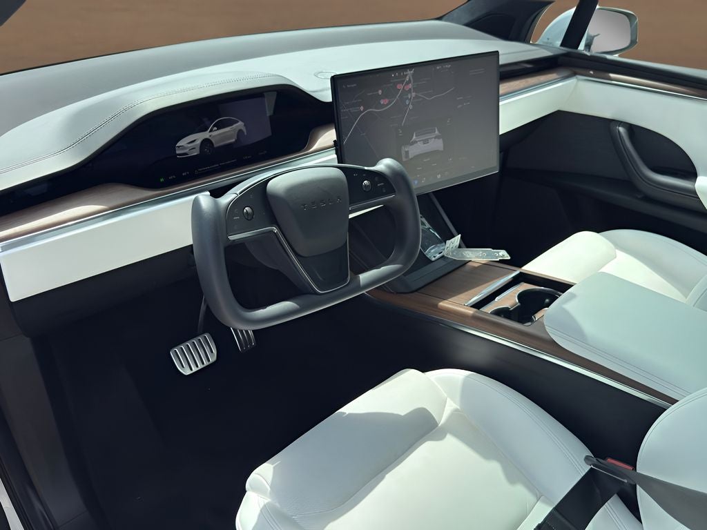 2023 Tesla Model X Base