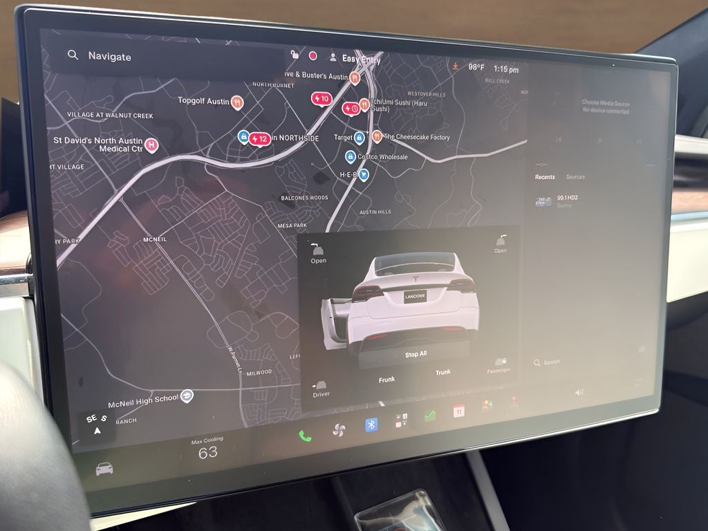 2023 Tesla Model X Base