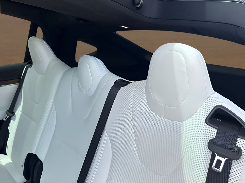 2023 Tesla Model X Base