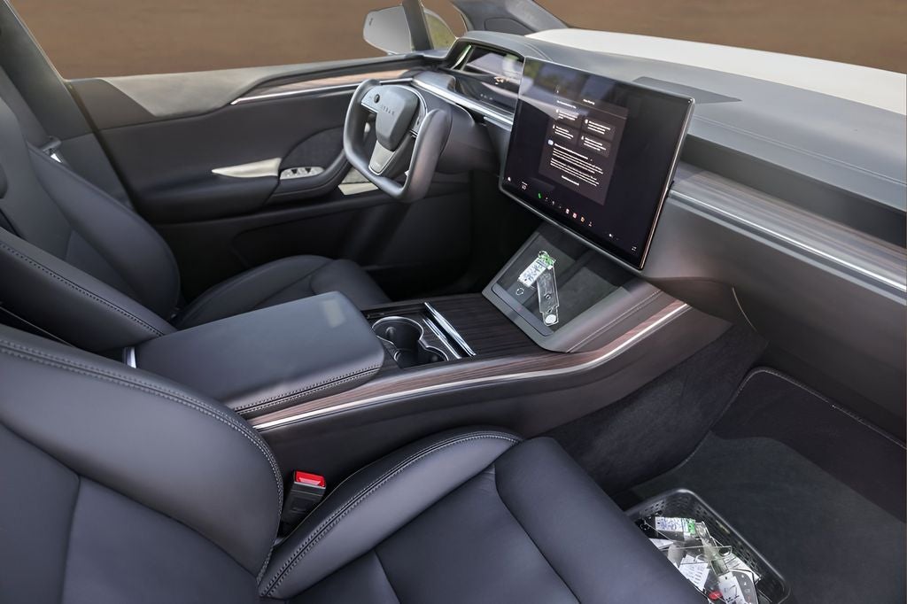 2023 Tesla Model X Standard Range