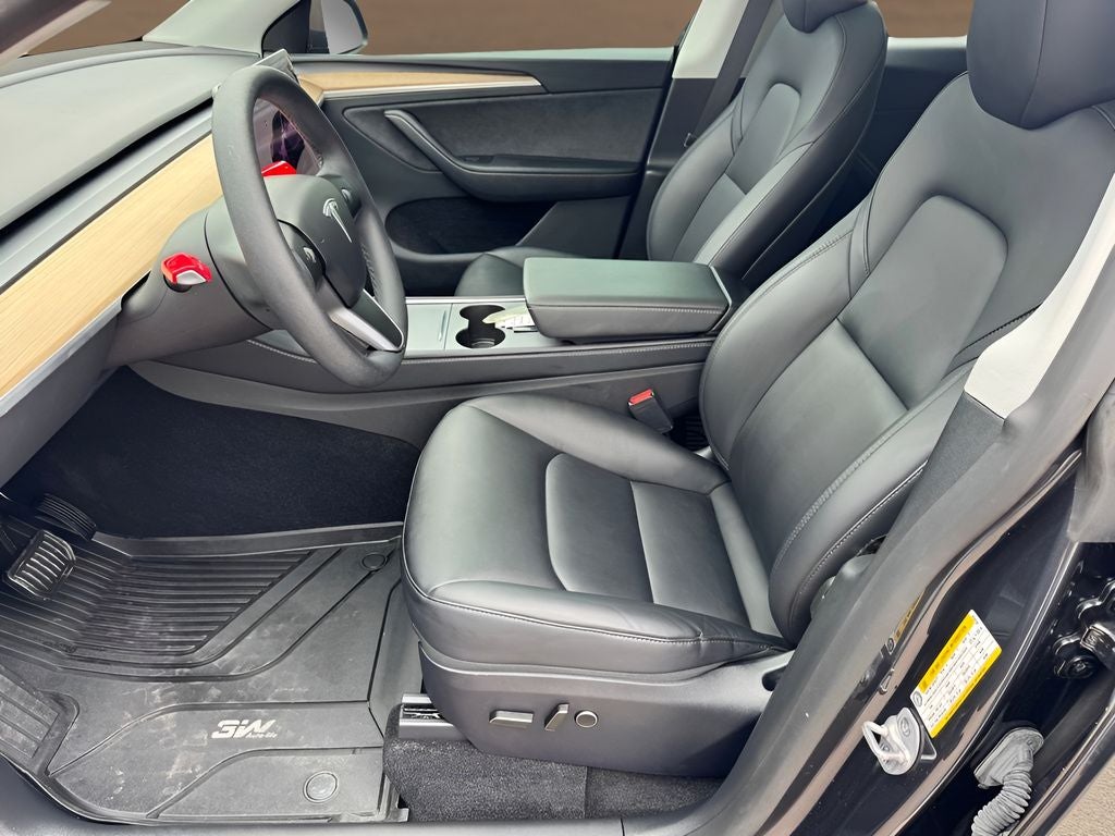 2024 Tesla Model Y Long Range