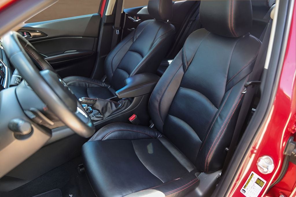 2015 Mazda Mazda3 s Touring Base