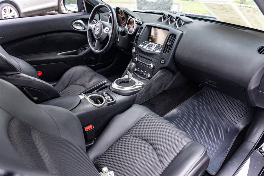 2019 Nissan 370Z Touring