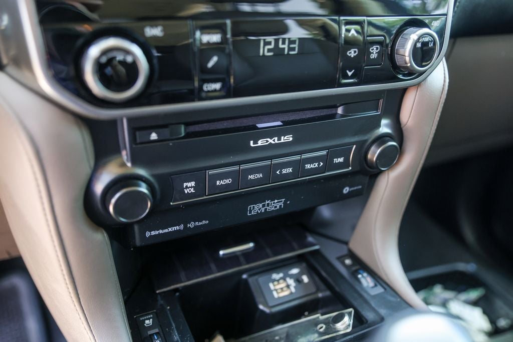 2023 Lexus GX 460 Luxury