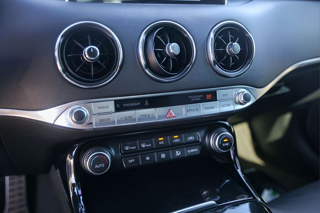 2021 Kia Stinger GT-Line