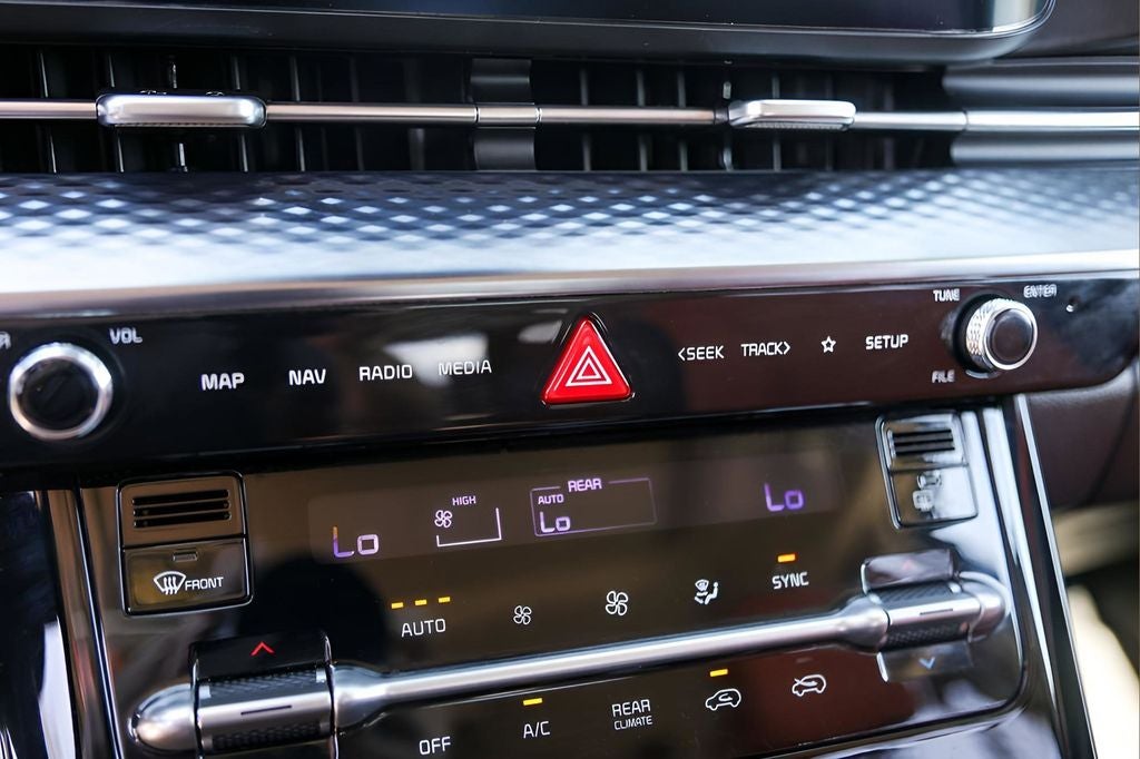 2023 Kia Carnival SX Prestige