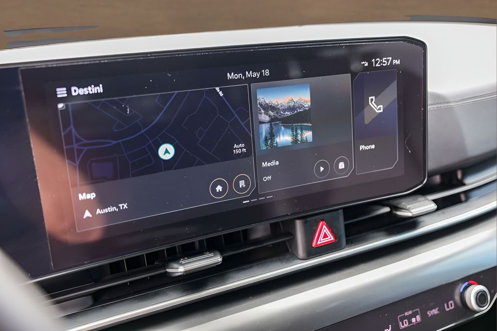 2025 Kia Carnival SX