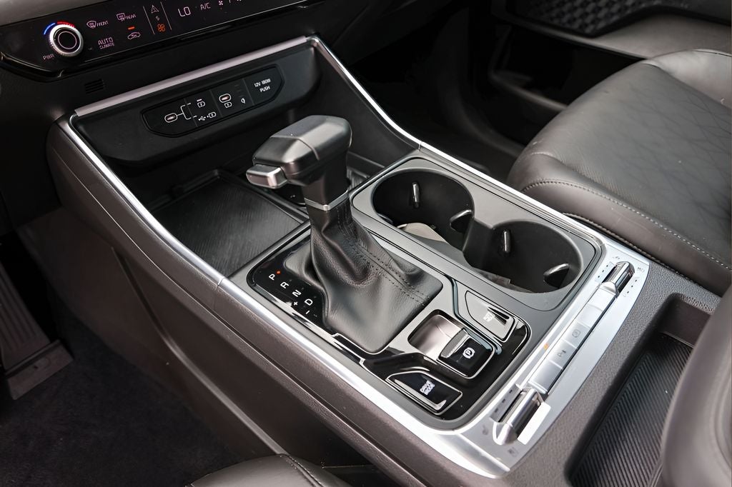 2025 Kia Carnival SX