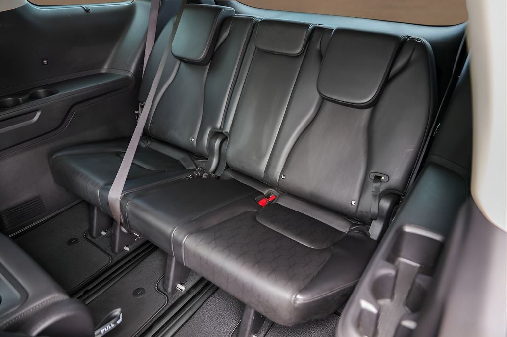 2025 Kia Carnival SX