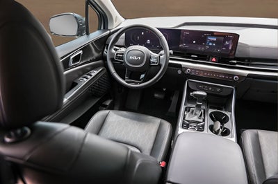 2025 Kia Carnival SX
