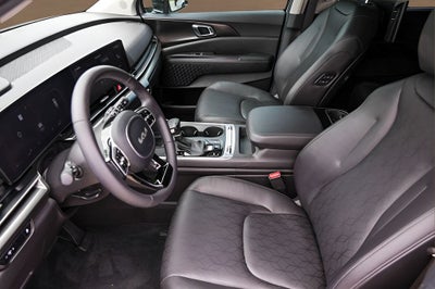 2025 Kia Carnival SX