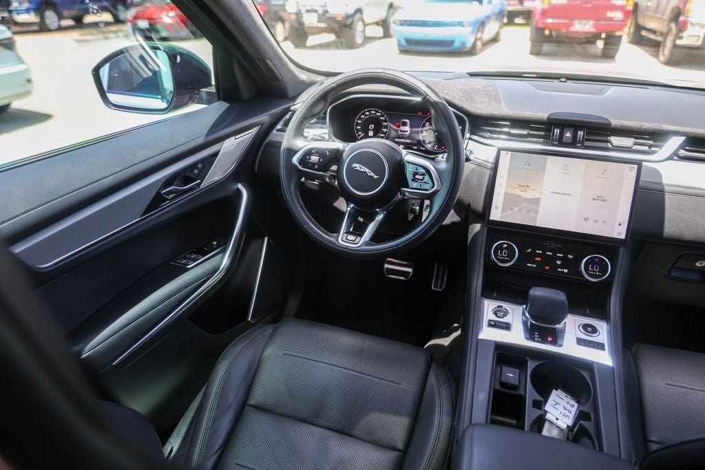 2023 Jaguar F-PACE SVR