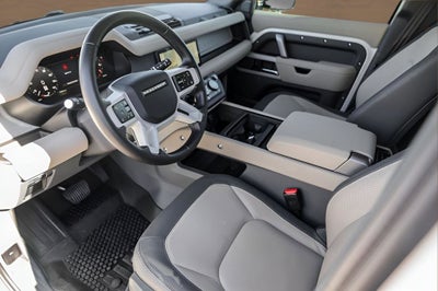 2024 Land Rover Defender 110 X-Dynamic SE