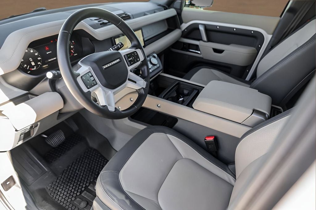 2024 Land Rover Defender 110 X-Dynamic SE