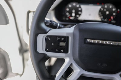 2024 Land Rover Defender 110 X-Dynamic SE