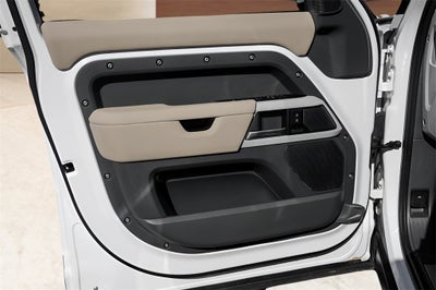 2024 Land Rover Defender 110 X-Dynamic SE