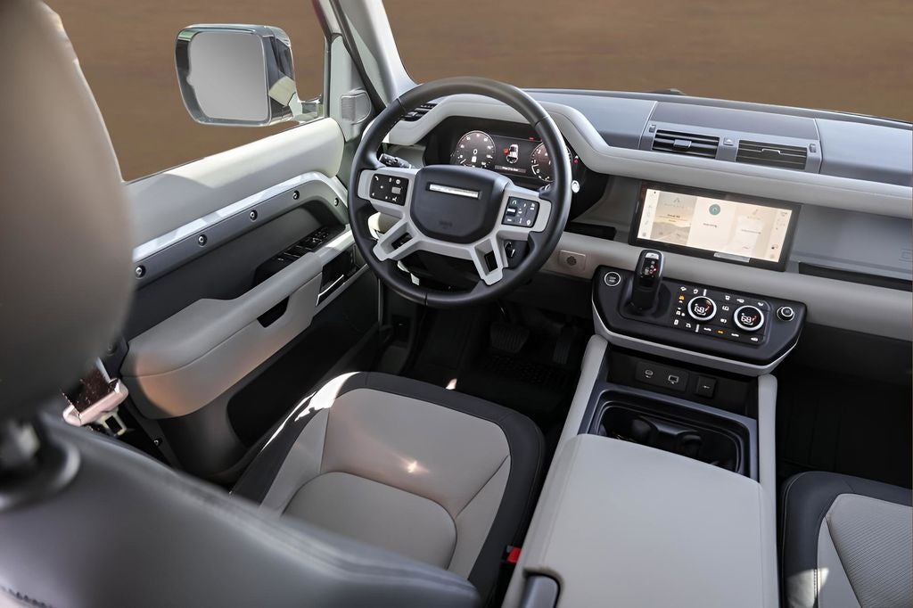 2024 Land Rover Defender 110 X-Dynamic SE