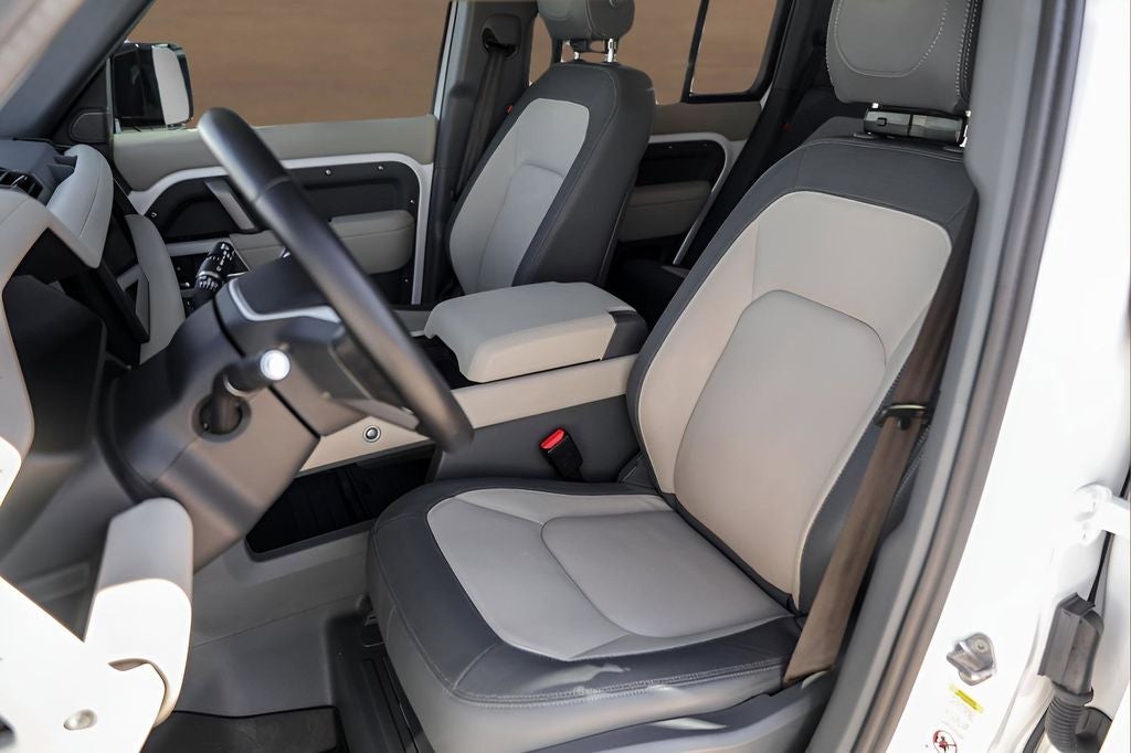 2024 Land Rover Defender 110 X-Dynamic SE