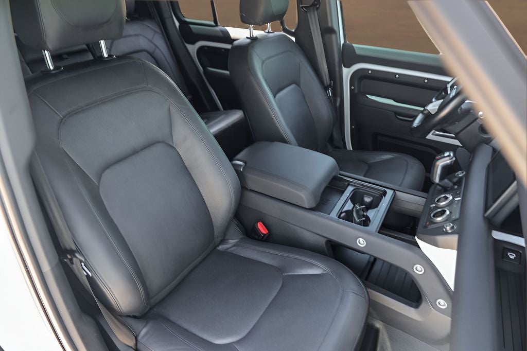 2023 Land Rover Defender 110 S