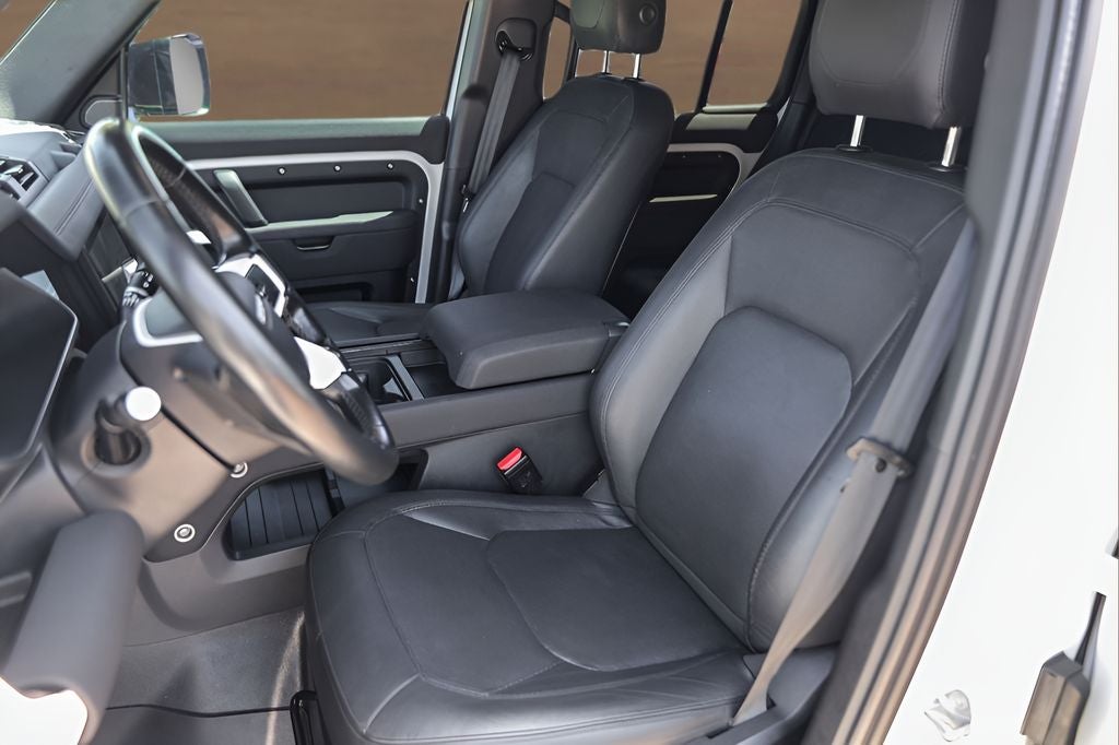 2023 Land Rover Defender 110 S