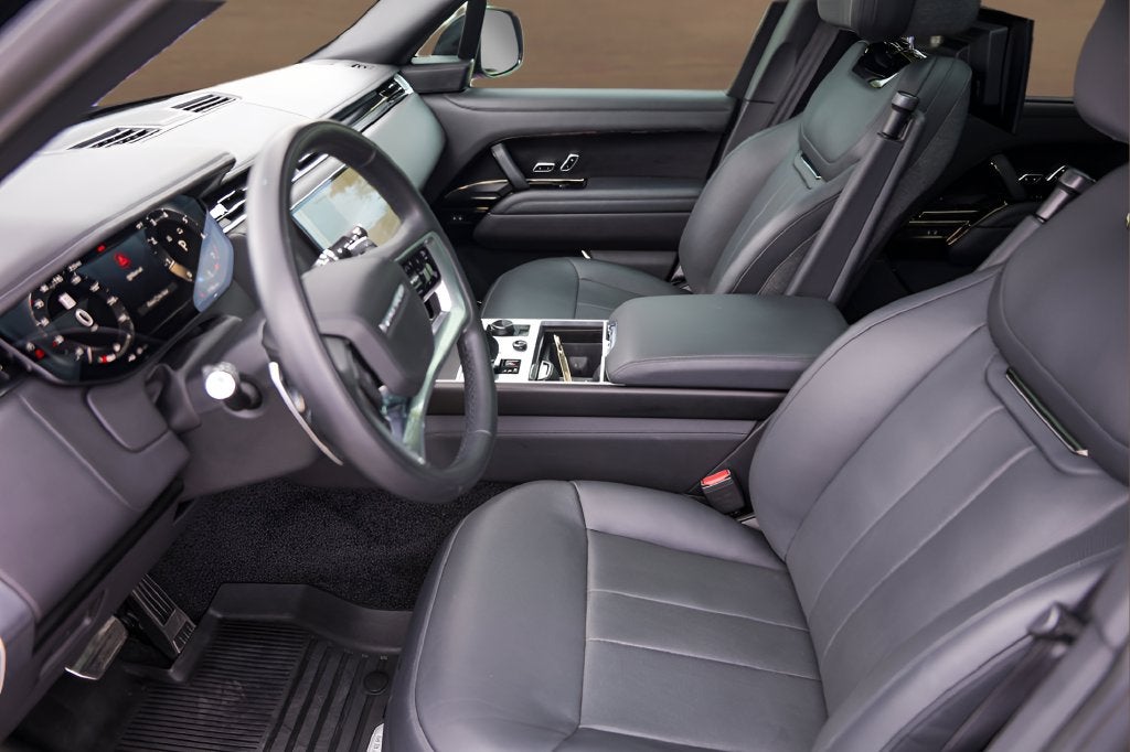 2023 Land Rover Range Rover SV LWB