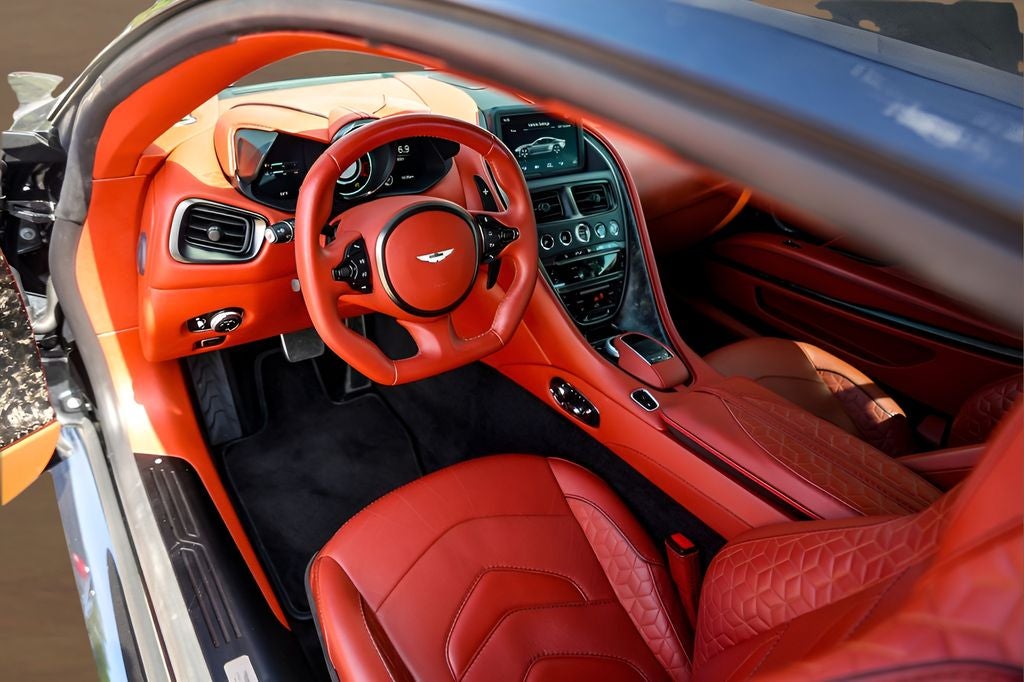 2019 Aston Martin DBS Superleggera
