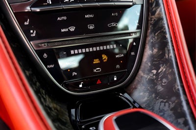 2019 Aston Martin DBS Superleggera
