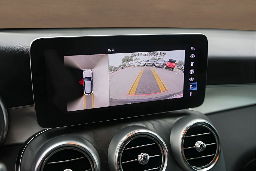 2022 Mercedes-Benz GLC GLC 300