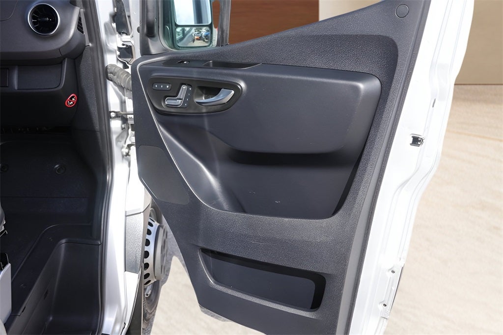 2023 Mercedes-Benz Sprinter 3500 Cargo 170 WB Extended