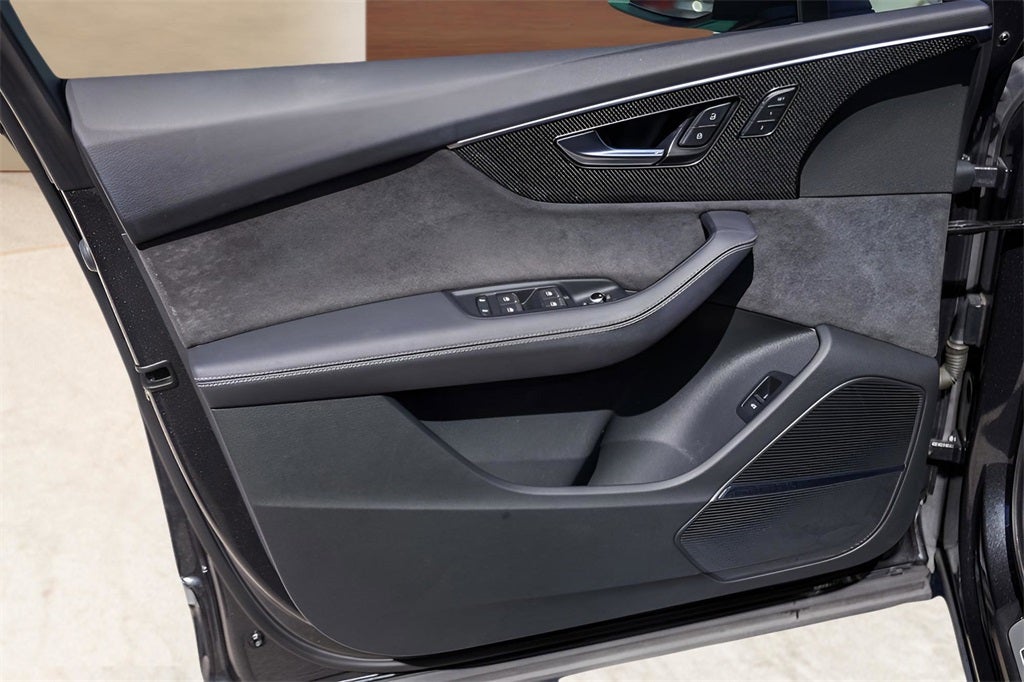 2023 Audi SQ7 Premium Plus quattro