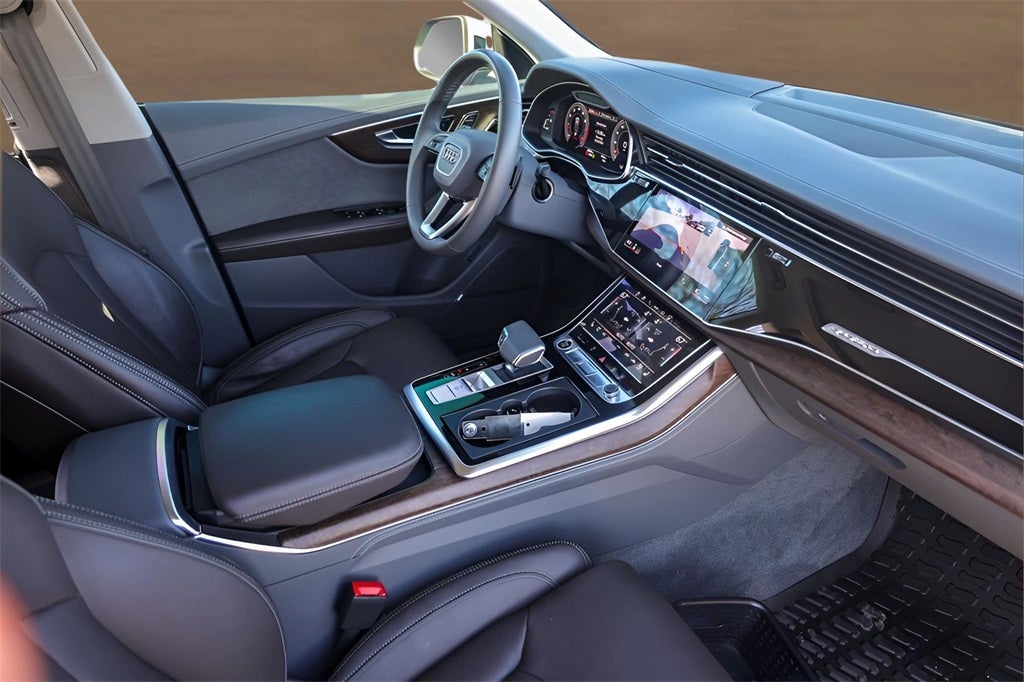 2024 Audi Q8 55 Prestige quattro