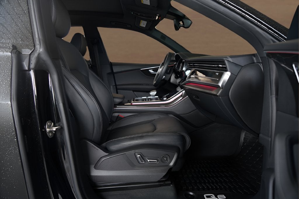 2025 Audi Q8 55 Prestige quattro