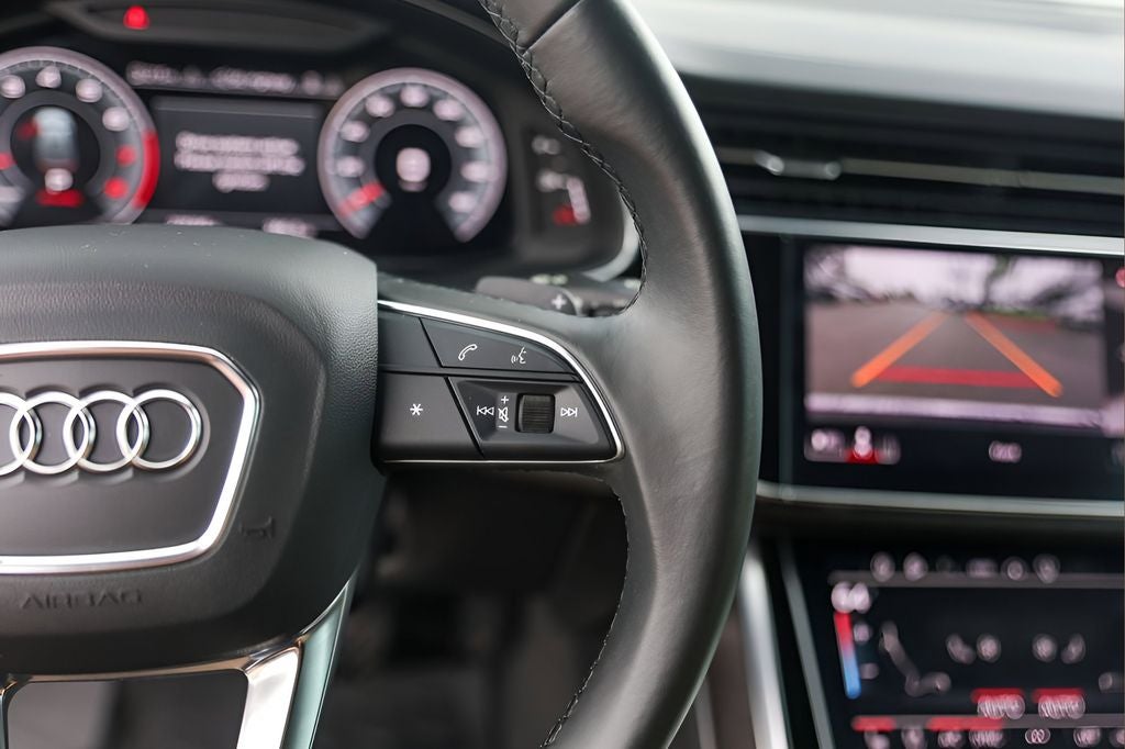 2023 Audi Q8 55 Prestige quattro