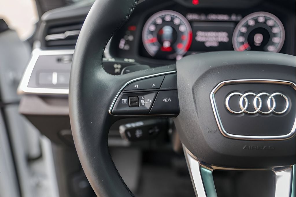 2023 Audi Q8 55 Prestige quattro