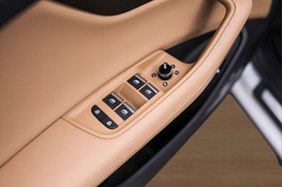 2023 Audi Q8 55 Prestige quattro