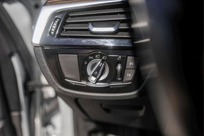 2019 BMW 5 Series 530i