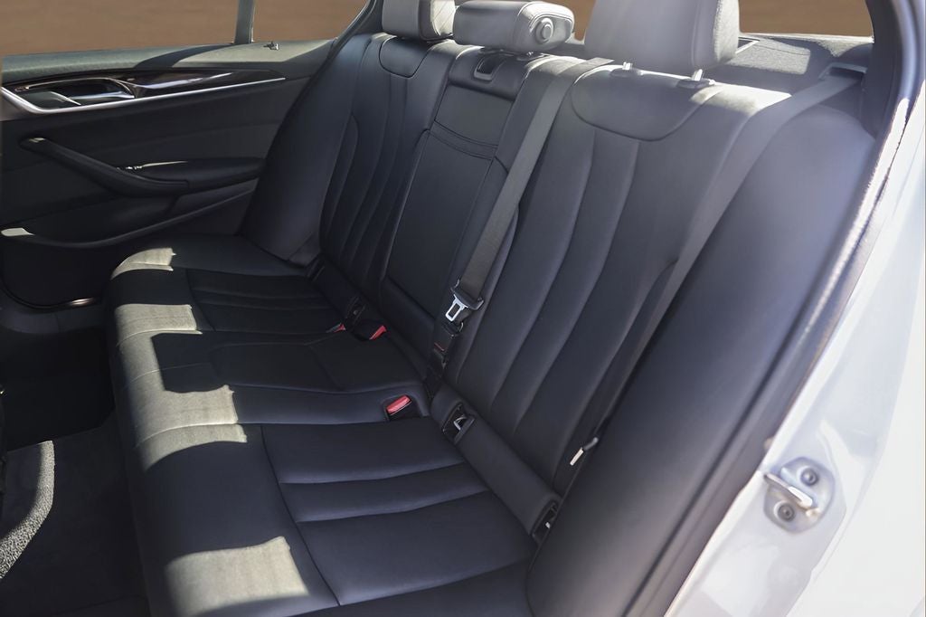 2019 BMW 5 Series 530i