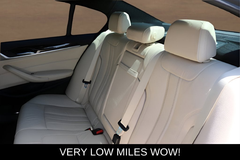 2017 BMW 5 Series 540i