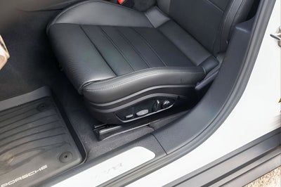 2024 Porsche Panamera Base