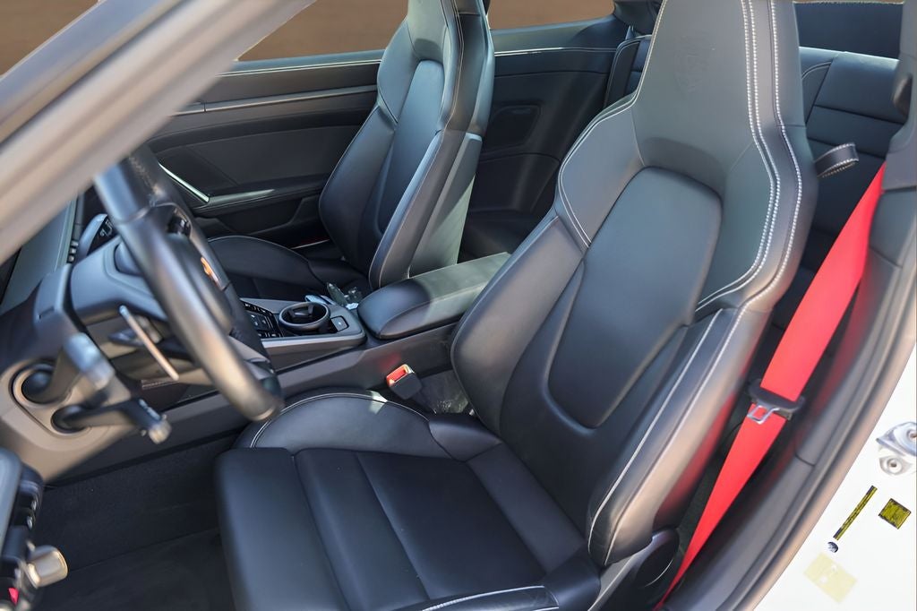 2020 Porsche 911 Carrera S